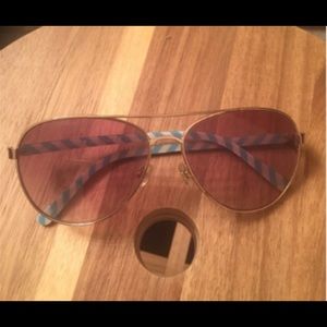 Kate spade sun glasses